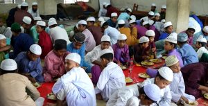 এতিম শিশুদের কাছে শুক্রবার এখন আনন্দের দিন